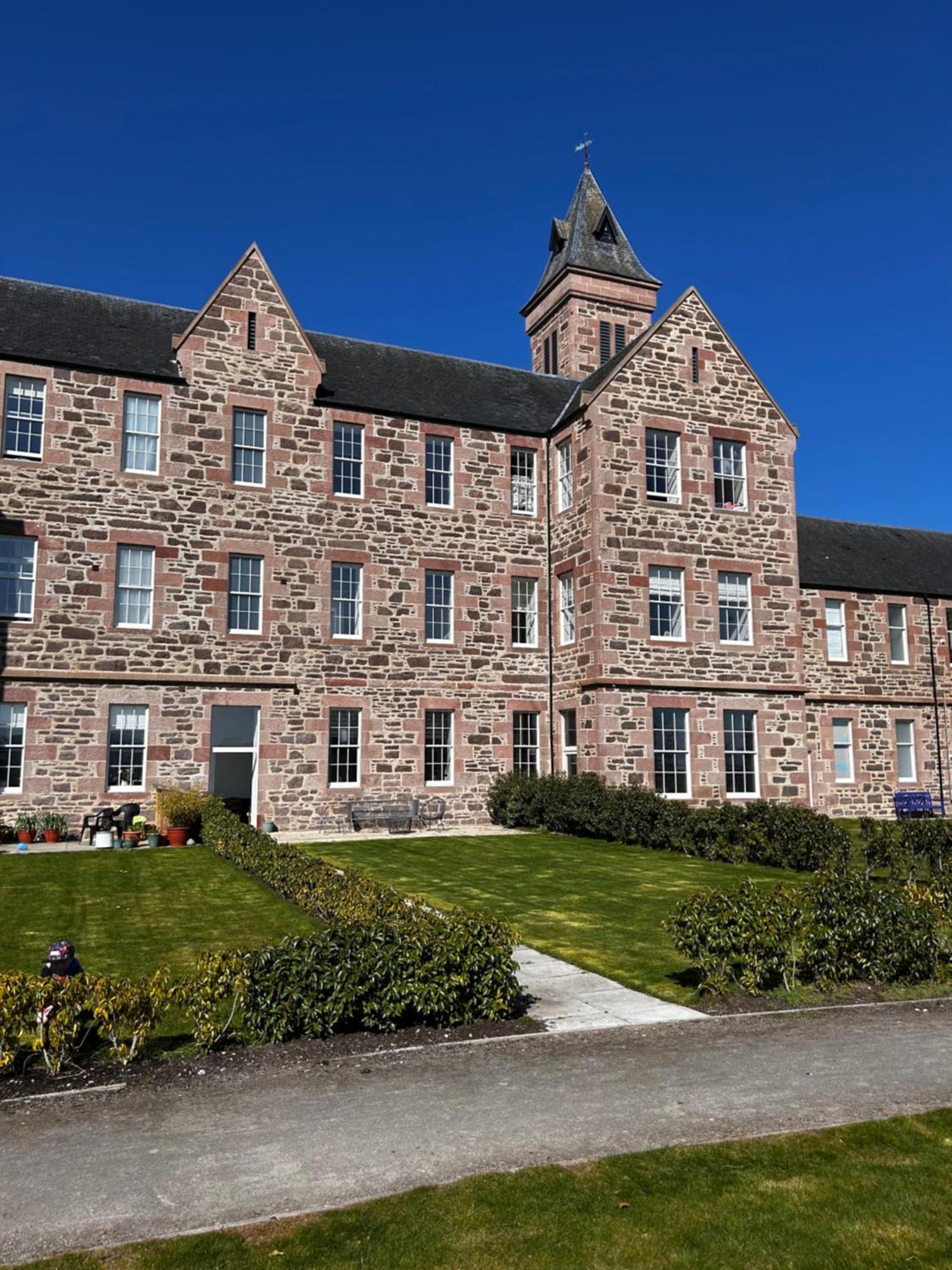Inverness Great Glen Town House, 5 Minute Drive From Town Centre Экстерьер фото