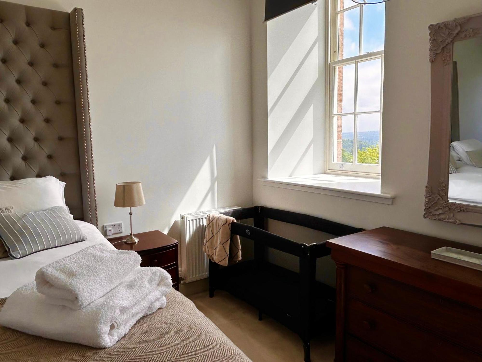 Inverness Great Glen Town House, 5 Minute Drive From Town Centre Экстерьер фото